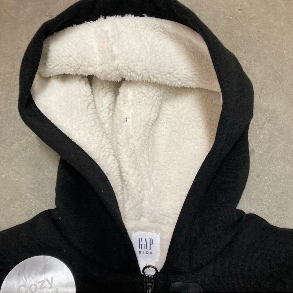 GAP Kids Logo Sherpa Hoodie and Jeans